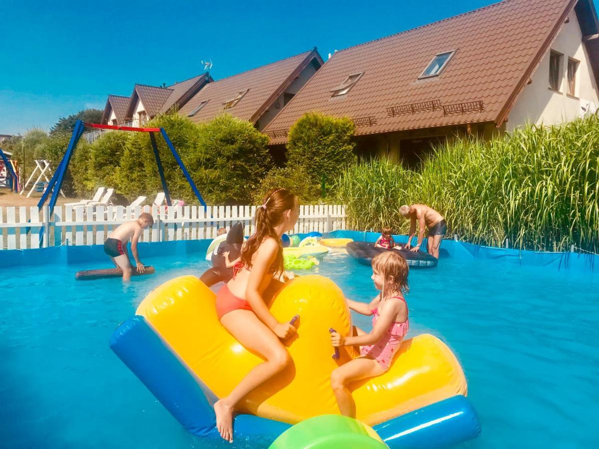 Domki I Apartamenty Caloroczne Koliber Владиславово Екстер'єр фото