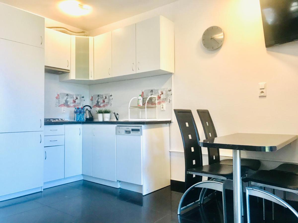 Domki I Apartamenty Caloroczne Koliber Владиславово Екстер'єр фото