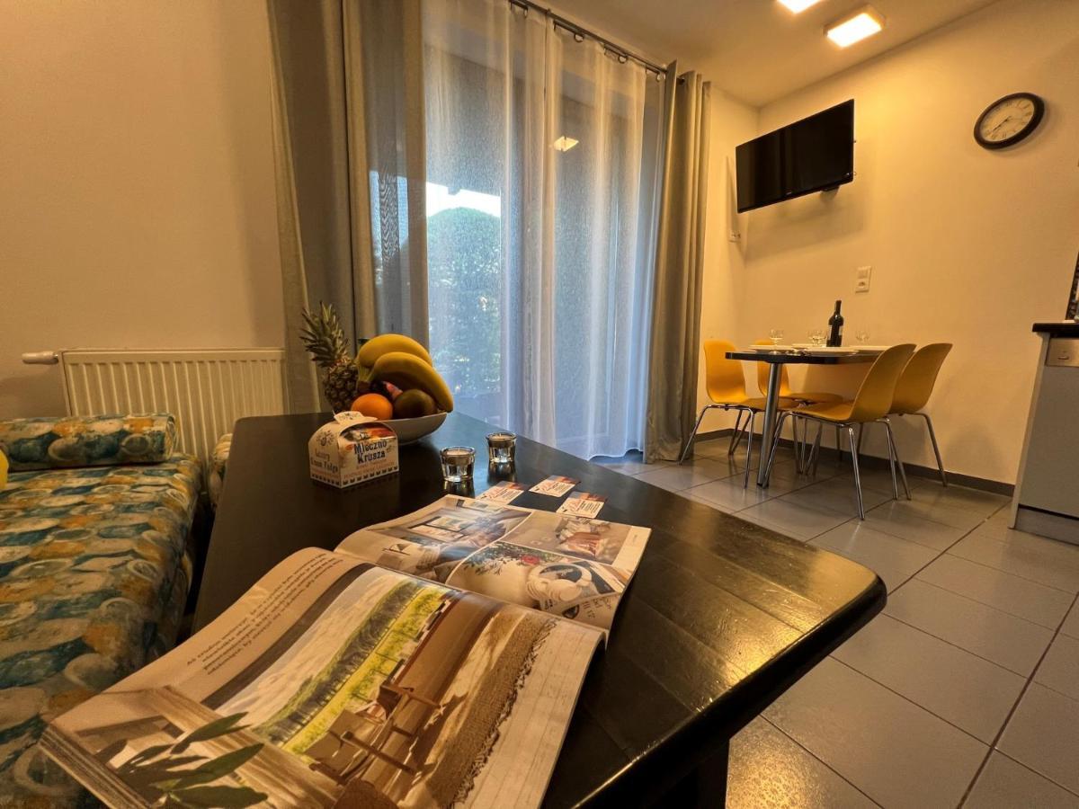 Domki I Apartamenty Caloroczne Koliber Владиславово Екстер'єр фото